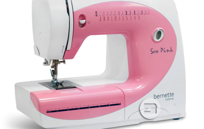 Швейная машина Bernette Sew Pink имеет широкий набор швейных операций, превосходную сборку, а также неповторимый стильный дизайн. Машина подходит и для начинающих, и для знатоков швейного мастерства.