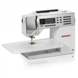 Электронная швейная машина Bernina 530 + приставной столик для квилта