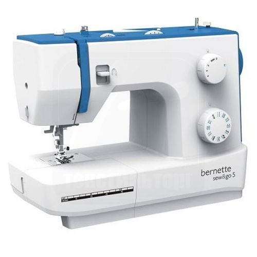 Механическая швейная машина Bernina Bernette sew&go 5 – представитель наиболее оптимизированной к Вашим потребностям линейки Bernette. С этой швейной машиной Вам будет доступен полный комплект базовых функций для полноценной, комфортной, творческой работы.